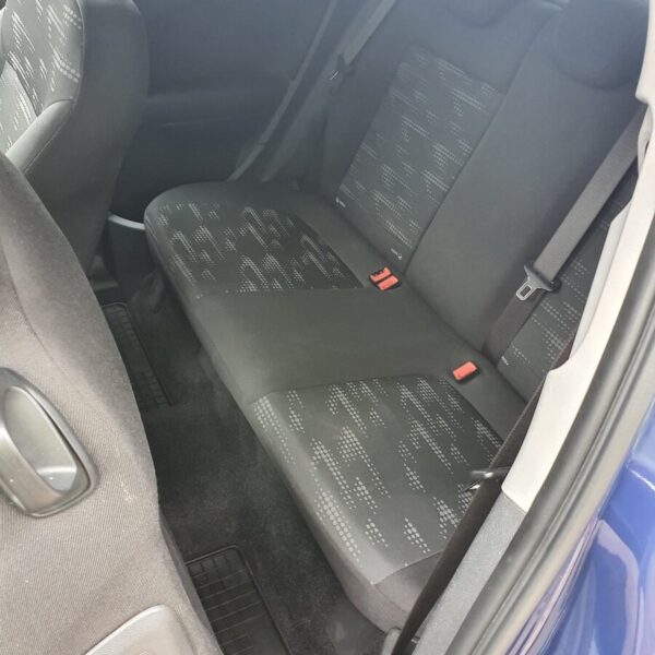 Opel Corsa 1.4 benzín