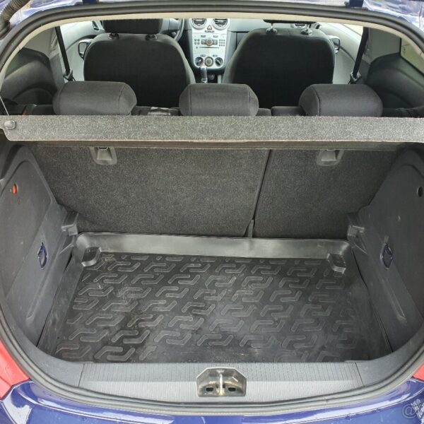 Opel Corsa 1.4 benzín