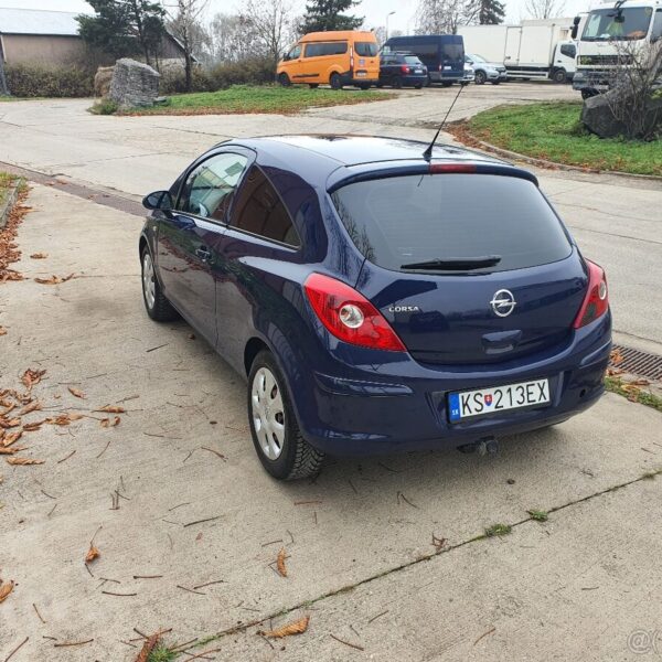 Opel Corsa 1.4 benzín