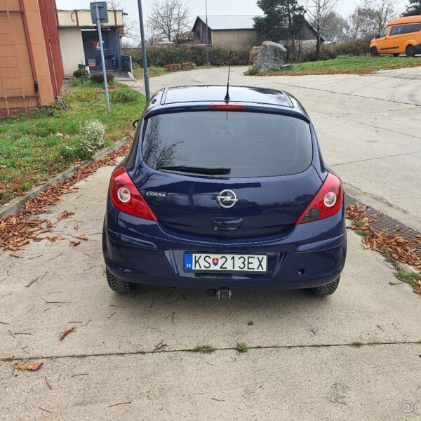 Opel Corsa 1.4 benzín